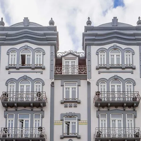 מלון Expo Astoria 3*