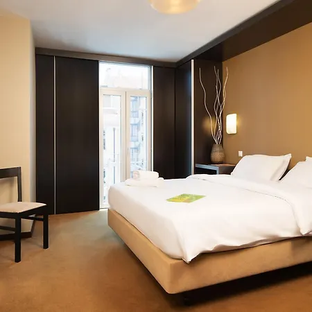 Expo Astoria Hotel 3*