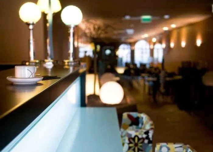 Hotel Expo Astoria 3*